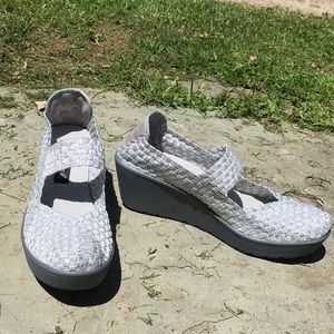 Steven Silver Stretch Weave Mary Janes Wedges